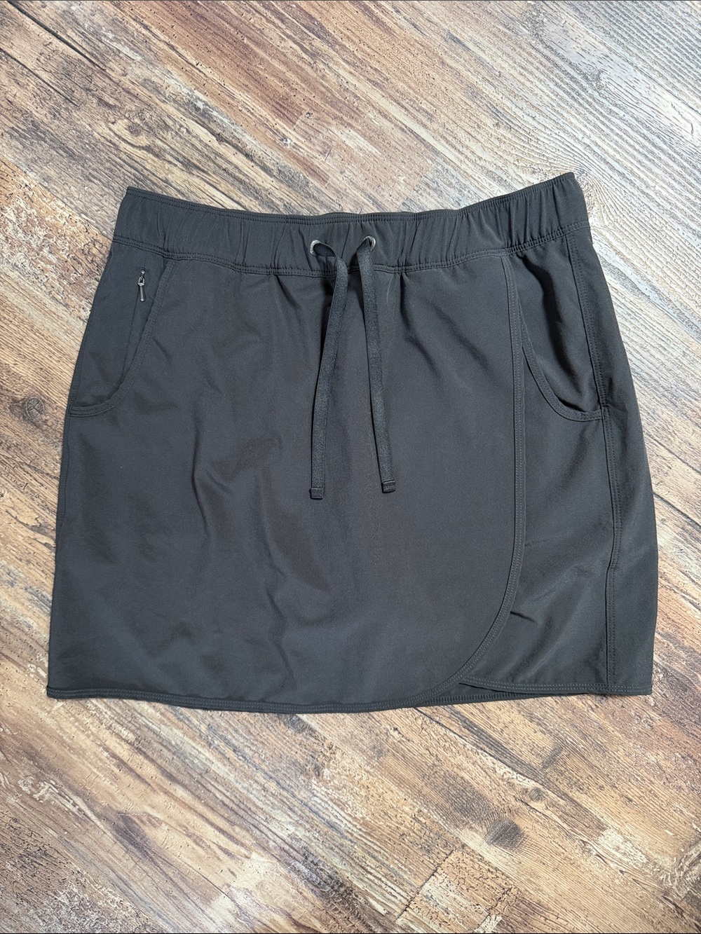 Women's Patagonia Fleetwith Skort Black Size Medium